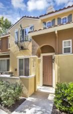 MLS #OC25070535 image #0