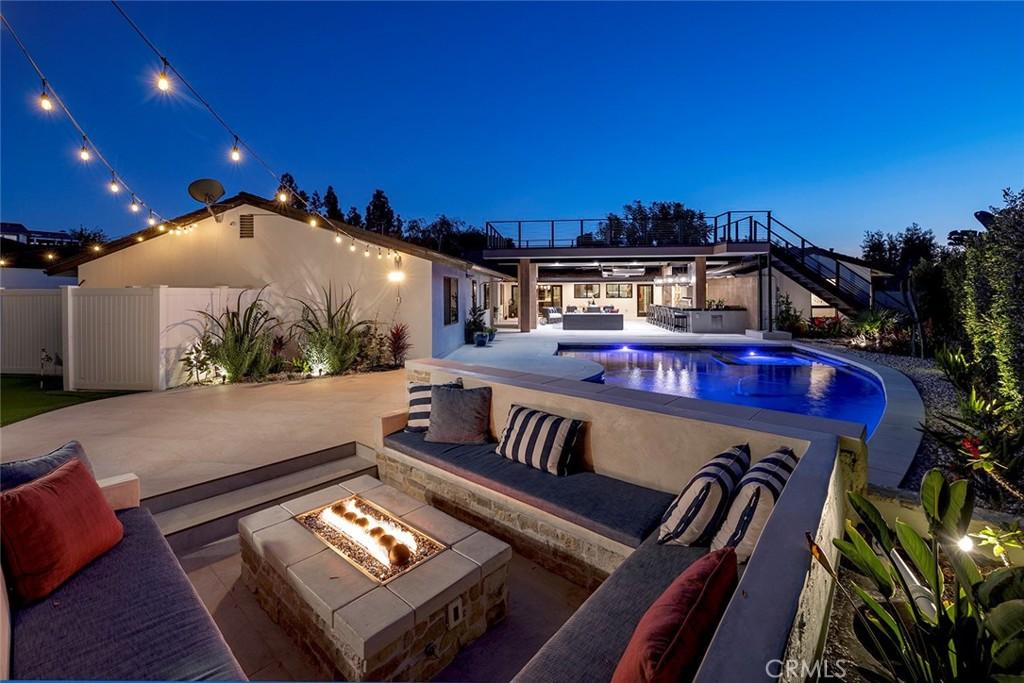 MLS #OC25070798 image #0