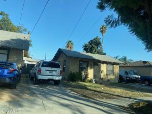MLS #OC25076542 img 0