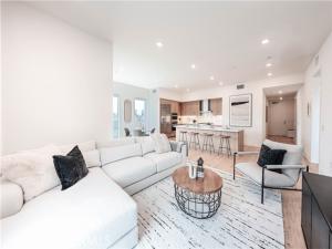 MLS #OC25088339 image #0