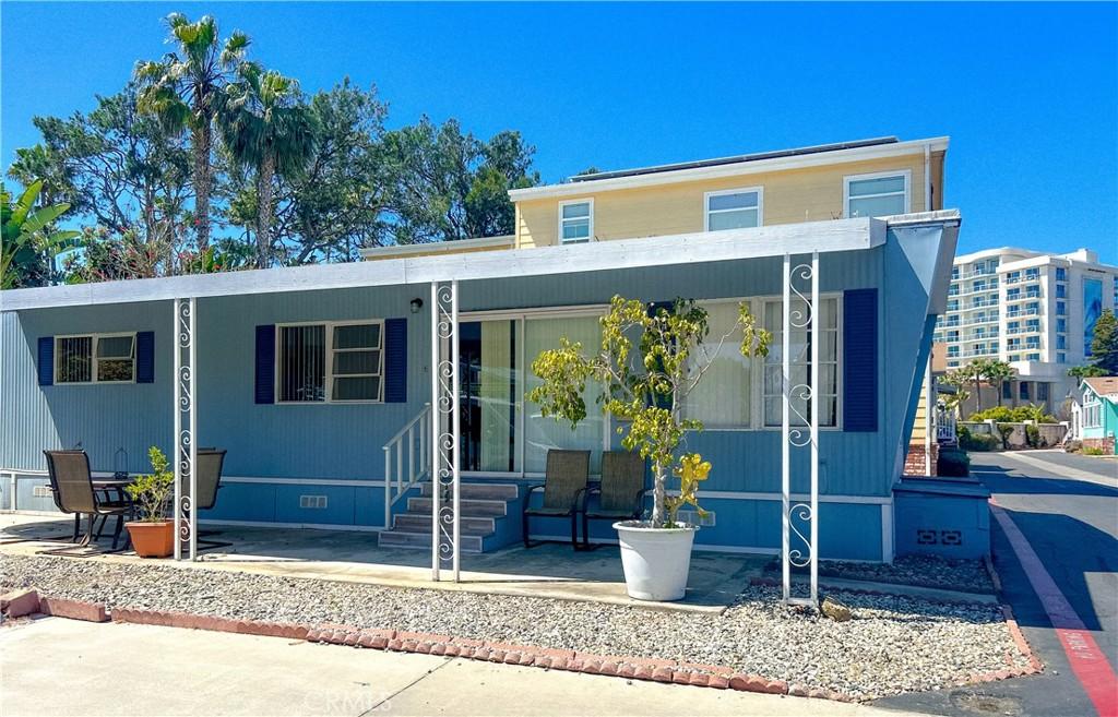 MLS #OC25089671 image #0