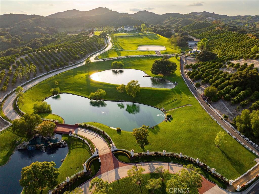 MLS #OC25090289 image #0