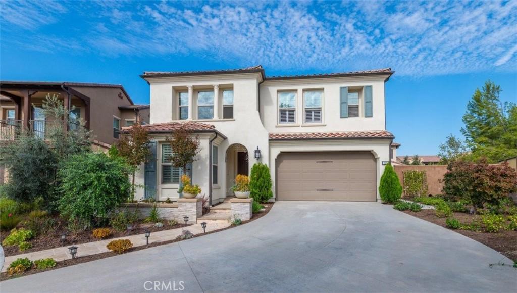 MLS #OC25093111 image #0