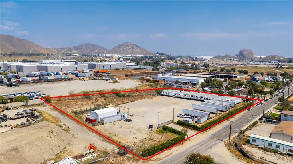 MLS #OC25098420 image #0