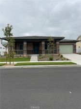 MLS #OC25100799 image #0