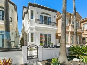 MLS #OC25103068 image #0