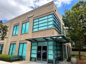 MLS #OC25103542 image #0