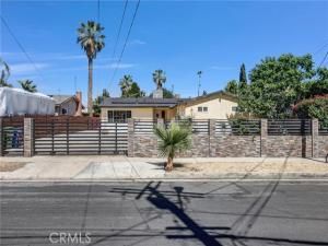 MLS #OC25106965 image #0