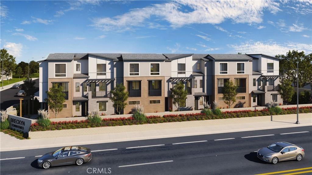 MLS #OC25112690 image #0