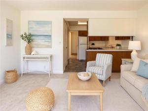 MLS #OC25121185 image #0