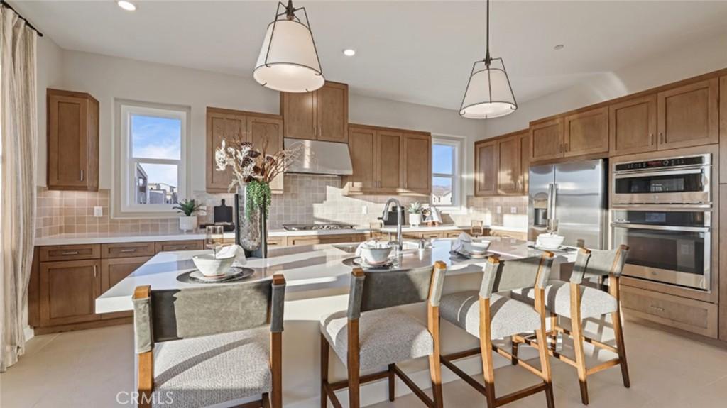 MLS #OC25124120 image #0