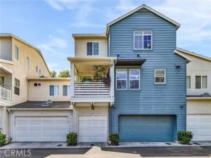 MLS #OC25125553 image #0