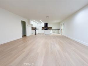 MLS #OC25126159 img 0