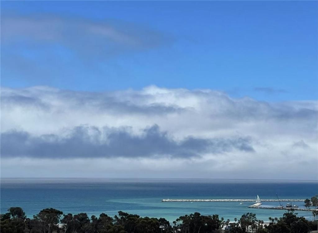 MLS #OC25127073 image #0