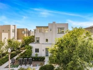 MLS #OC25127807 image #0