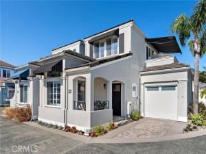 MLS #OC25128681 image #0