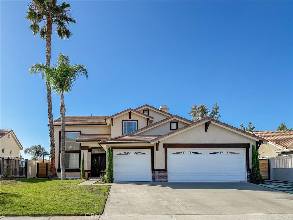 MLS #OC25129253 img 0