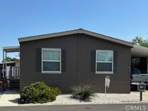 MLS #OC25133634 image #0