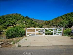 MLS #OC25135219 image #0