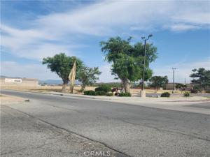 MLS #OC25139429 image #0