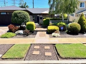 MLS #OC25146880 img 0