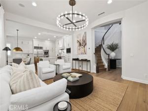 MLS #OC25148097 image #0