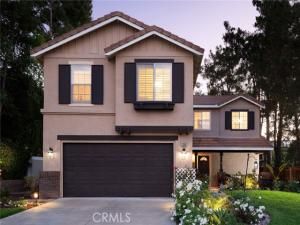 MLS #OC25148552 image #0