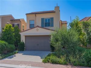 MLS #OC25150531 image #0