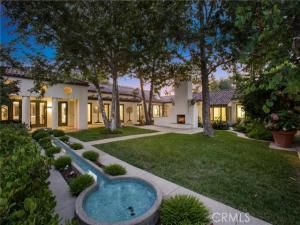 MLS #OC25150680 image #0