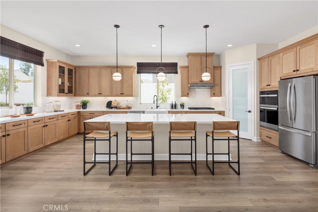 MLS #OC25150809 image #0