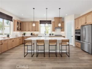 MLS #OC25150809 image #0