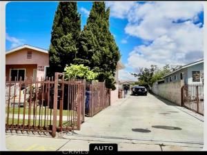 MLS #OC25150989 image #0