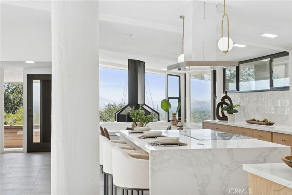 MLS #OC25151743 img 0