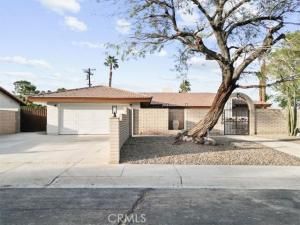 MLS #OC25151818 image #0