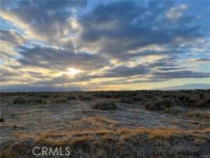 MLS #OC25151902 image #0