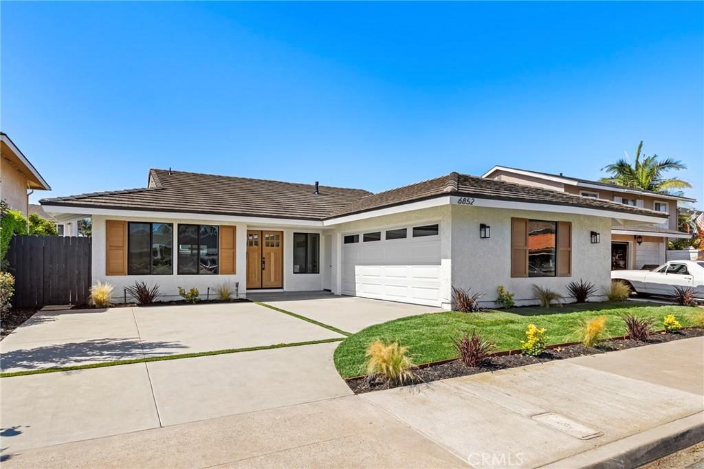 MLS #OC25152145 img 0