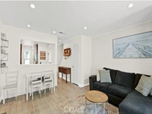 MLS #OC25154264 image #0