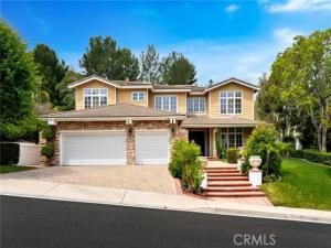 MLS #OC25157216 image #0