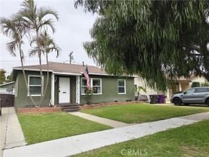 MLS #OC25157614 image #0