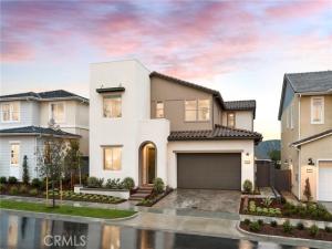 MLS #OC25158285 image #0