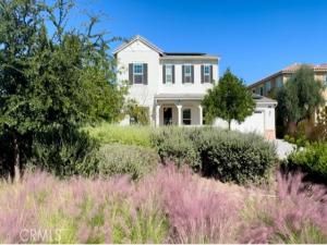 MLS #OC25160887 image #0