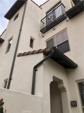 MLS #OC25162920 image #0