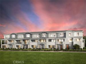 MLS #OC25163016 image #0