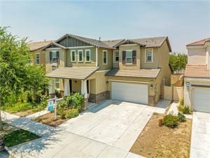 MLS #OC25164079 image #0