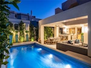 MLS #OC25164122 image #0