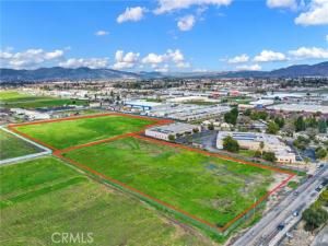 MLS #OC25164407 image #0