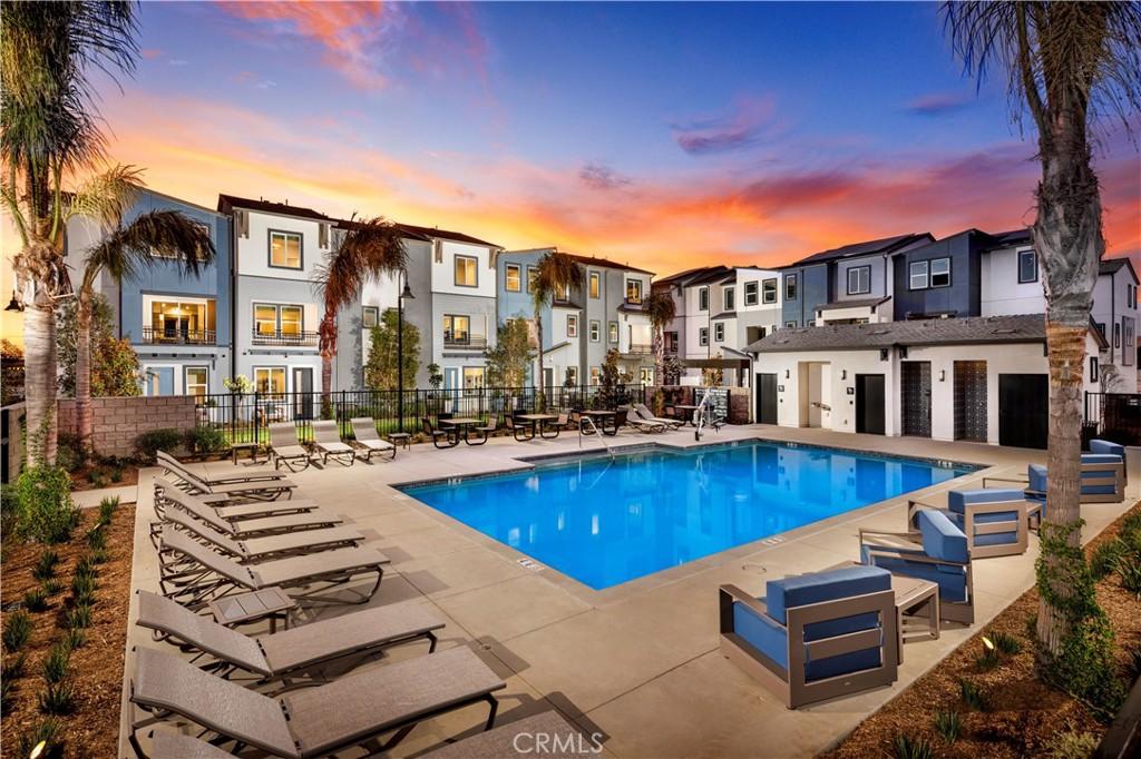 MLS #OC25165667 image #0