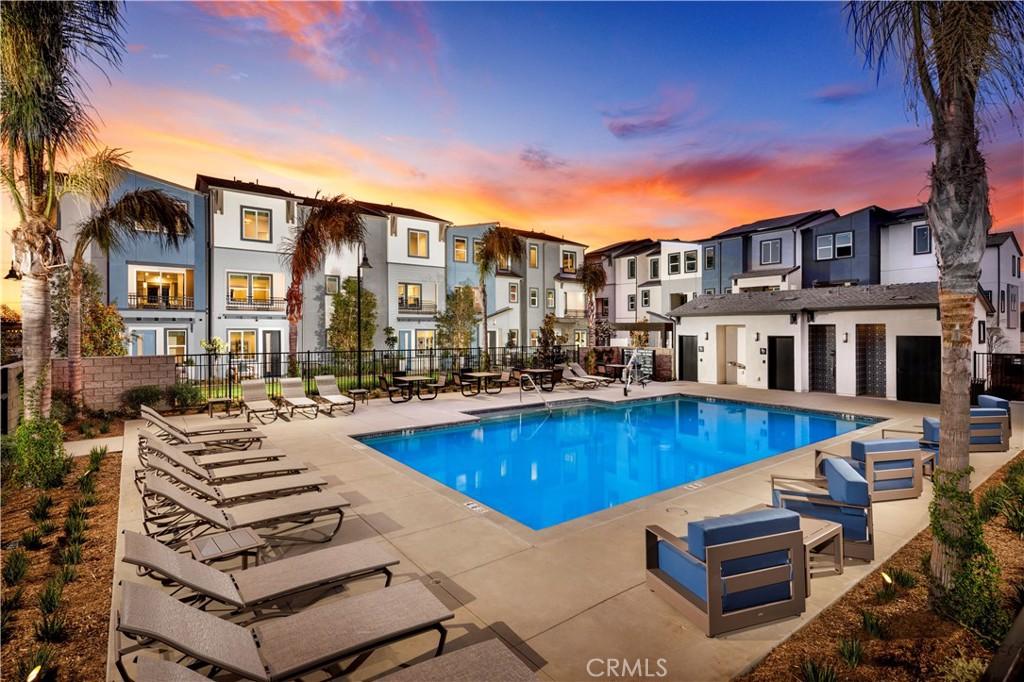 MLS #OC25165667 image #0
