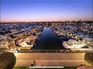 MLS #OC25165687 image #0