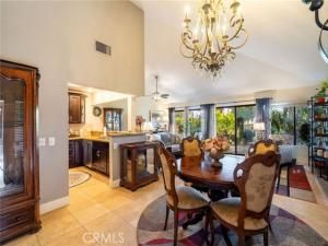 MLS #OC25165850 image #0